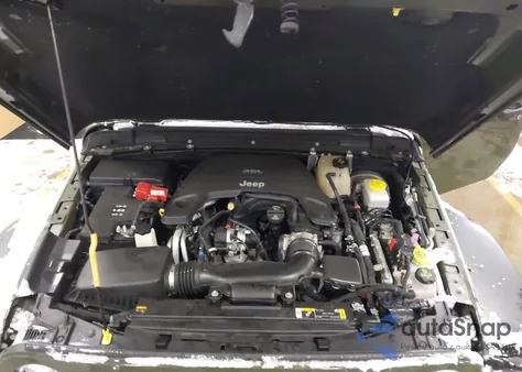 2021 Jeep Wrangler Unlimited Islander 4X4 z USA, uszkodzony, nr VIN 1C4HJXDG5MW575780